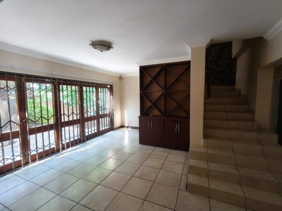4 Bedroom Property for Sale in Safari Gardens North West